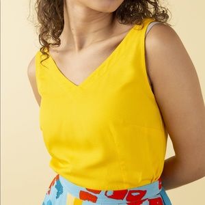 BNWT Emily and Fin BETSY SUNSHINE YELLOW TOP
